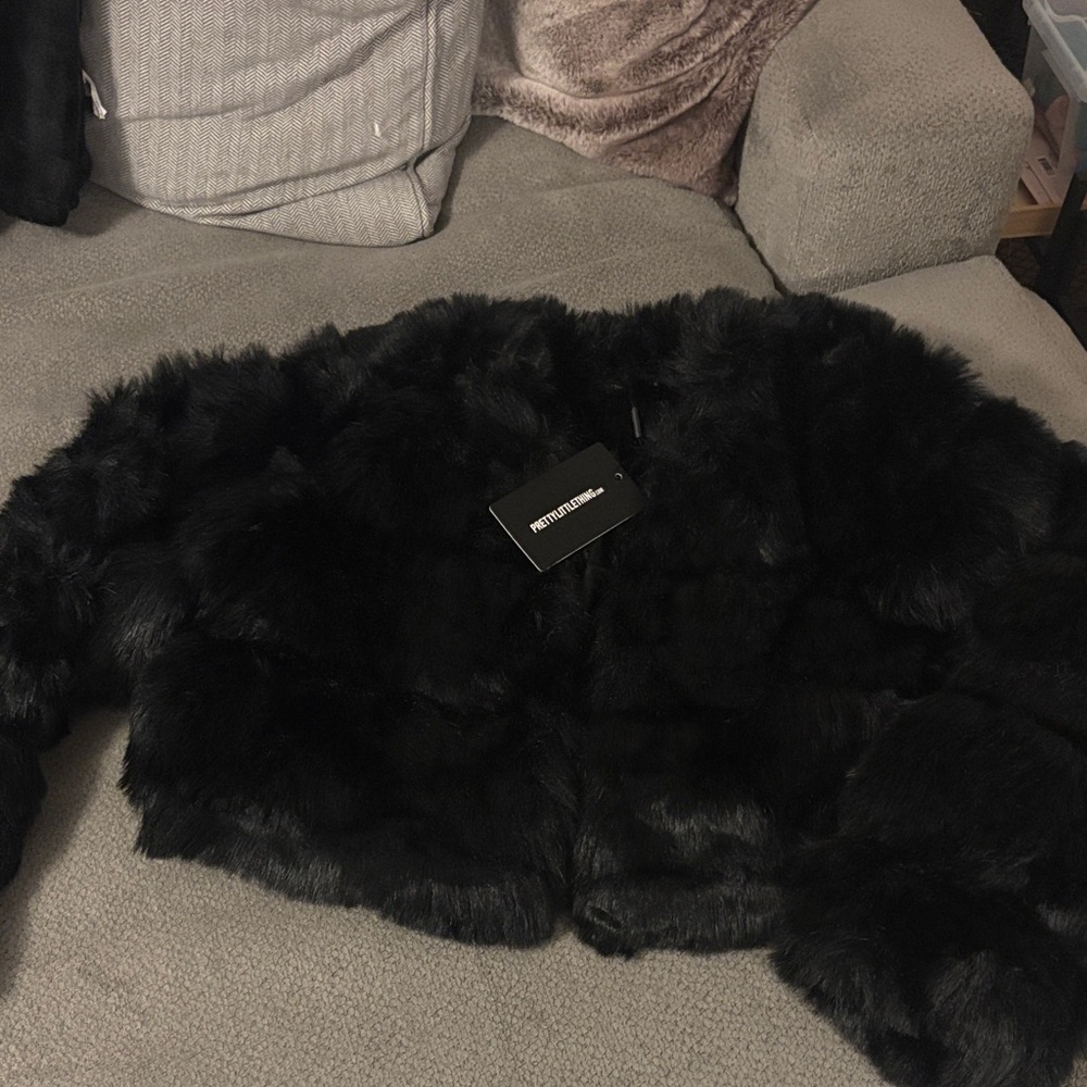 PrettyLittleThing Plush Black Teddy Jacket